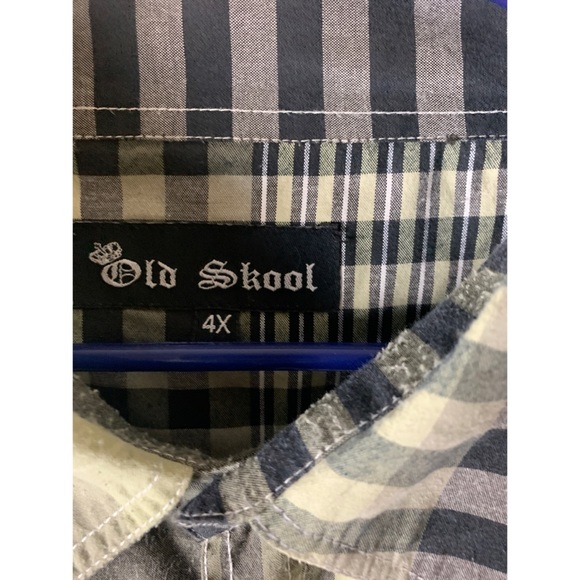 Men’s Button Down - Picture 2 of 2